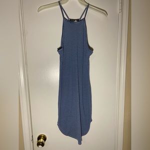 Midi. Sleeveless. Blue & White Horizontal Striped Dress. Sz: M